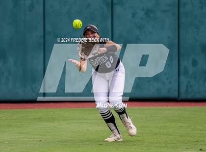 Thumbnail 2 in Grandview vs. Coahoma (UIL 3A Softball Final) photogallery.