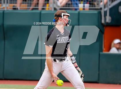Thumbnail 2 in Grandview vs. Coahoma (UIL 3A Softball Final) photogallery.