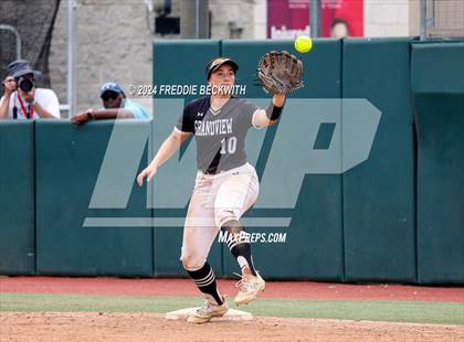 Thumbnail 1 in Grandview vs. Coahoma (UIL 3A Softball Final) photogallery.