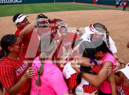 Thumbnail 3 in Grandview vs. Coahoma (UIL 3A Softball Final) photogallery.