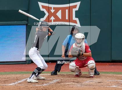 Thumbnail 2 in Grandview vs. Coahoma (UIL 3A Softball Final) photogallery.