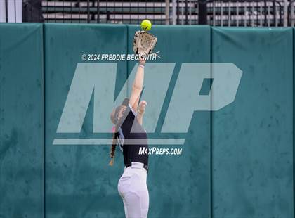 Thumbnail 2 in Grandview vs. Coahoma (UIL 3A Softball Final) photogallery.