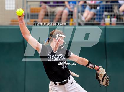 Thumbnail 3 in Grandview vs. Coahoma (UIL 3A Softball Final) photogallery.
