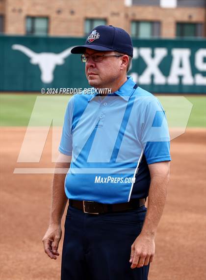 Thumbnail 2 in Grandview vs. Coahoma (UIL 3A Softball Final) photogallery.