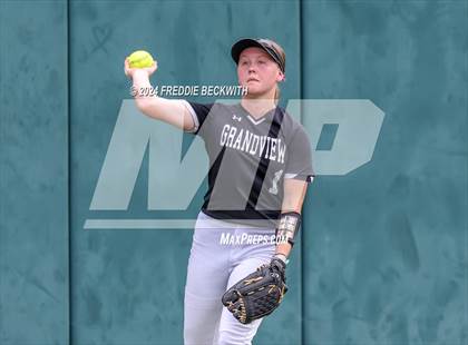 Thumbnail 2 in Grandview vs. Coahoma (UIL 3A Softball Final) photogallery.