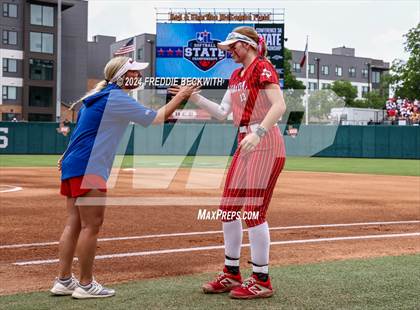 Thumbnail 2 in Grandview vs. Coahoma (UIL 3A Softball Final) photogallery.