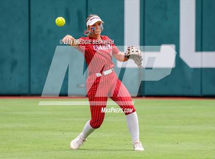 Thumbnail 3 in Grandview vs. Coahoma (UIL 3A Softball Final) photogallery.