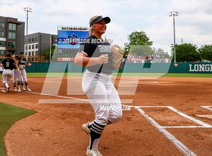 Thumbnail 2 in Grandview vs. Coahoma (UIL 3A Softball Final) photogallery.