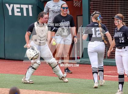 Thumbnail 3 in Grandview vs. Coahoma (UIL 3A Softball Final) photogallery.