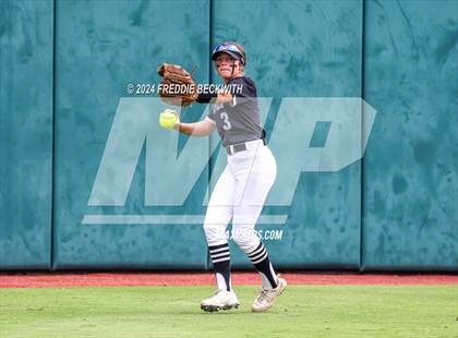 Thumbnail 3 in Grandview vs. Coahoma (UIL 3A Softball Final) photogallery.