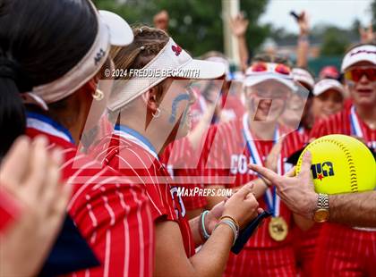 Thumbnail 2 in Grandview vs. Coahoma (UIL 3A Softball Final) photogallery.