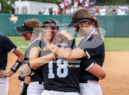 Thumbnail 3 in Grandview vs. Coahoma (UIL 3A Softball Final) photogallery.