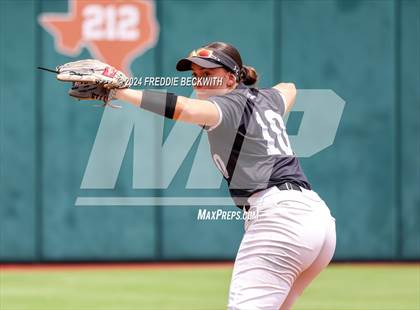 Thumbnail 2 in Grandview vs. Coahoma (UIL 3A Softball Final) photogallery.