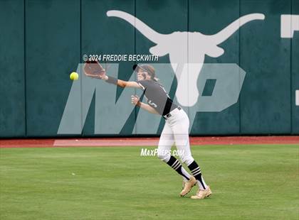 Thumbnail 3 in Grandview vs. Coahoma (UIL 3A Softball Final) photogallery.