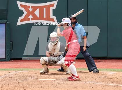 Thumbnail 3 in Grandview vs. Coahoma (UIL 3A Softball Final) photogallery.