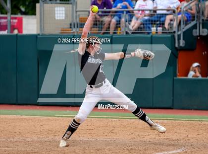Thumbnail 1 in Grandview vs. Coahoma (UIL 3A Softball Final) photogallery.