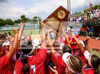 Thumbnail 3 in Grandview vs. Coahoma (UIL 3A Softball Final) photogallery.
