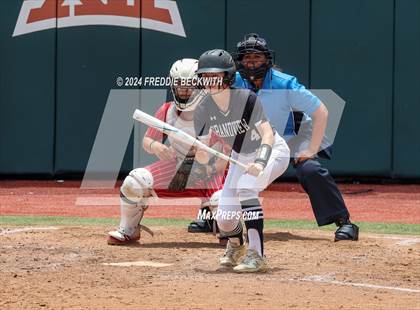 Thumbnail 2 in Grandview vs. Coahoma (UIL 3A Softball Final) photogallery.