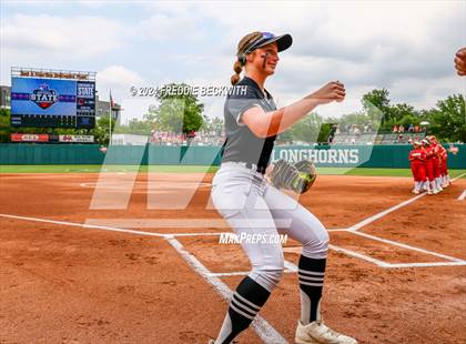 Thumbnail 3 in Grandview vs. Coahoma (UIL 3A Softball Final) photogallery.
