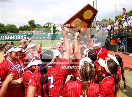 Thumbnail 2 in Grandview vs. Coahoma (UIL 3A Softball Final) photogallery.