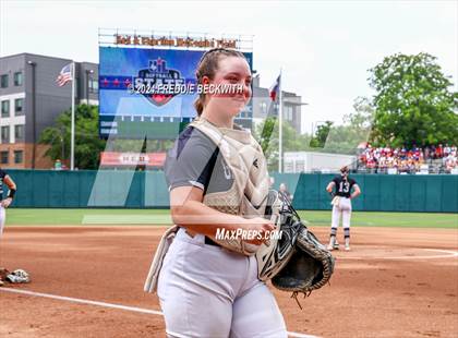 Thumbnail 3 in Grandview vs. Coahoma (UIL 3A Softball Final) photogallery.