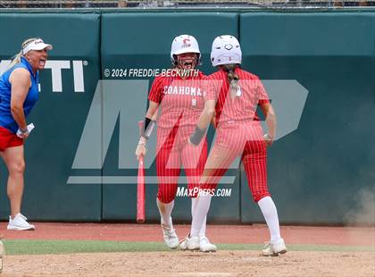 Thumbnail 2 in Grandview vs. Coahoma (UIL 3A Softball Final) photogallery.