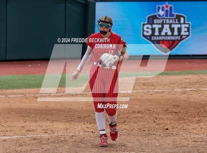 Thumbnail 2 in Grandview vs. Coahoma (UIL 3A Softball Final) photogallery.