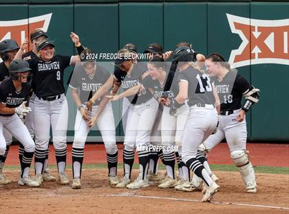 Thumbnail 1 in Grandview vs. Coahoma (UIL 3A Softball Final) photogallery.