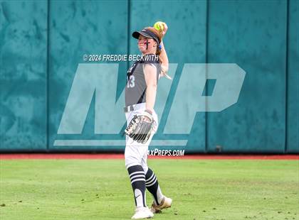 Thumbnail 2 in Grandview vs. Coahoma (UIL 3A Softball Final) photogallery.