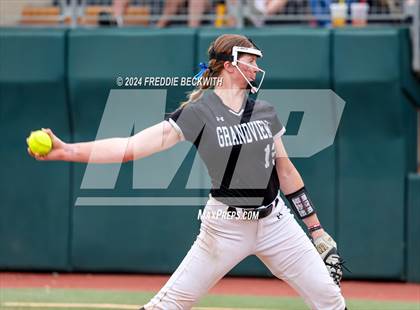 Thumbnail 1 in Grandview vs. Coahoma (UIL 3A Softball Final) photogallery.