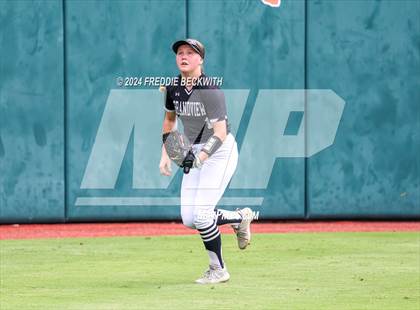Thumbnail 3 in Grandview vs. Coahoma (UIL 3A Softball Final) photogallery.