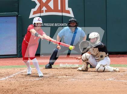 Thumbnail 2 in Grandview vs. Coahoma (UIL 3A Softball Final) photogallery.