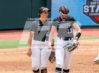Thumbnail 3 in Grandview vs. Coahoma (UIL 3A Softball Final) photogallery.