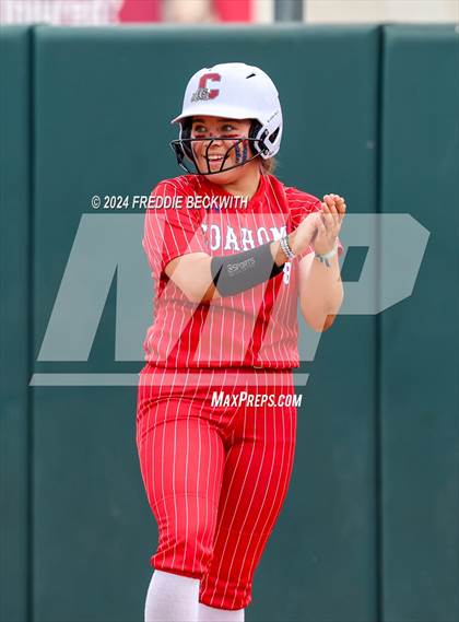 Thumbnail 1 in Grandview vs. Coahoma (UIL 3A Softball Final) photogallery.