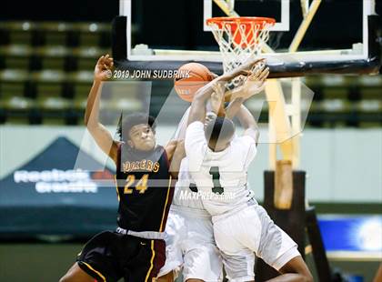 Thumbnail 1 in Kecoughtan vs Booker T. Washington (Iverson Holiday Crossover Showcase) photogallery.