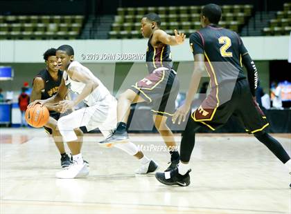 Thumbnail 1 in Kecoughtan vs Booker T. Washington (Iverson Holiday Crossover Showcase) photogallery.