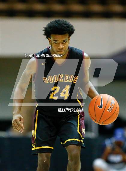 Thumbnail 2 in Kecoughtan vs Booker T. Washington (Iverson Holiday Crossover Showcase) photogallery.