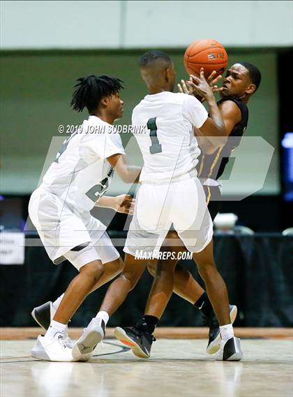Thumbnail 1 in Kecoughtan vs Booker T. Washington (Iverson Holiday Crossover Showcase) photogallery.