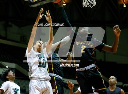 Thumbnail 2 in Kecoughtan vs Booker T. Washington (Iverson Holiday Crossover Showcase) photogallery.