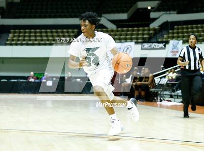 Thumbnail 2 in Kecoughtan vs Booker T. Washington (Iverson Holiday Crossover Showcase) photogallery.
