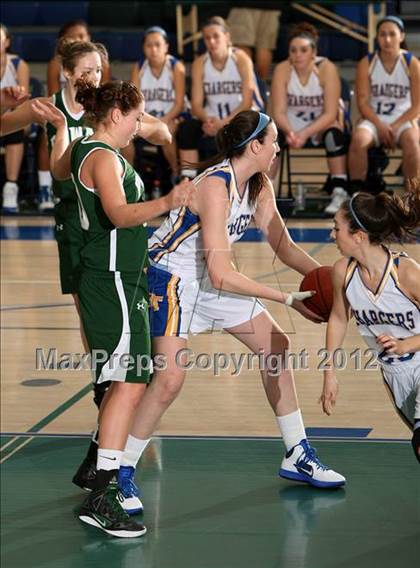 Thumbnail 1 in El Toro vs. Poway (So Cal Holiday Prep Classic) photogallery.