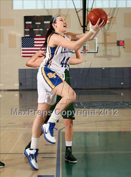 Thumbnail 1 in El Toro vs. Poway (So Cal Holiday Prep Classic) photogallery.