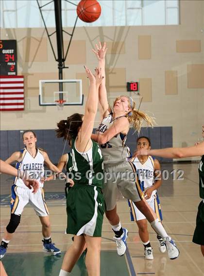 Thumbnail 1 in El Toro vs. Poway (So Cal Holiday Prep Classic) photogallery.