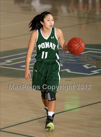 Thumbnail 1 in El Toro vs. Poway (So Cal Holiday Prep Classic) photogallery.