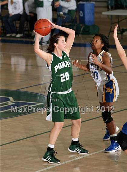 Thumbnail 2 in El Toro vs. Poway (So Cal Holiday Prep Classic) photogallery.