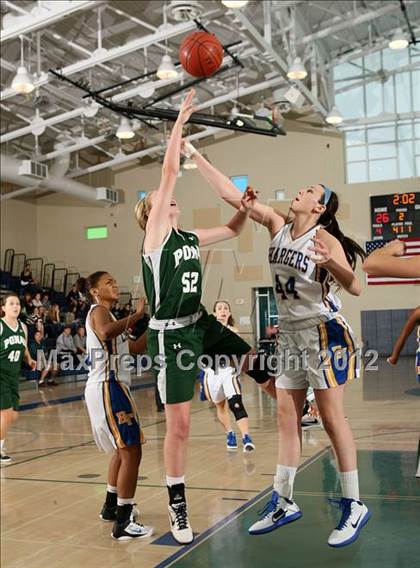 Thumbnail 2 in El Toro vs. Poway (So Cal Holiday Prep Classic) photogallery.