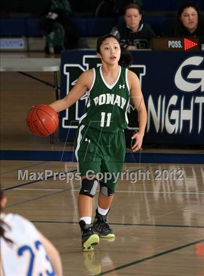 Thumbnail 3 in El Toro vs. Poway (So Cal Holiday Prep Classic) photogallery.