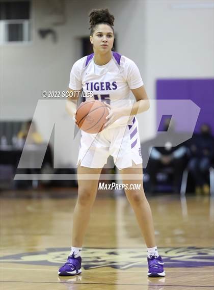 Thumbnail 1 in IMG Academy @ Pickerington Central (OGBR Classic in the City) photogallery.