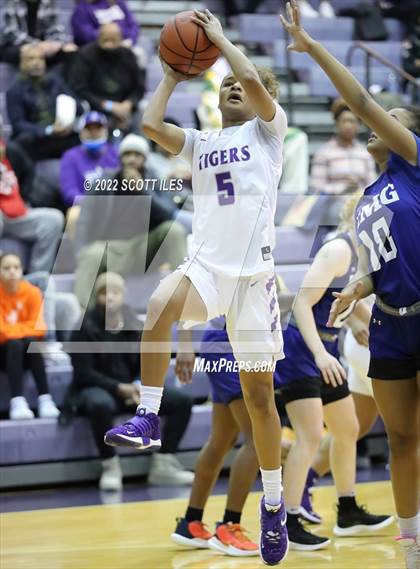 Thumbnail 1 in IMG Academy @ Pickerington Central (OGBR Classic in the City) photogallery.
