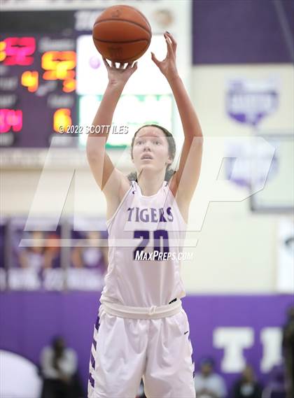 Thumbnail 2 in IMG Academy @ Pickerington Central (OGBR Classic in the City) photogallery.